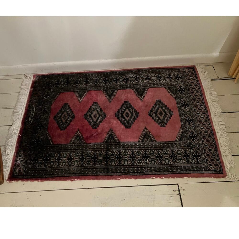 Vintage Hand-Knotted Pakistani Bokhara Style Wool Rug – 31” x 46”